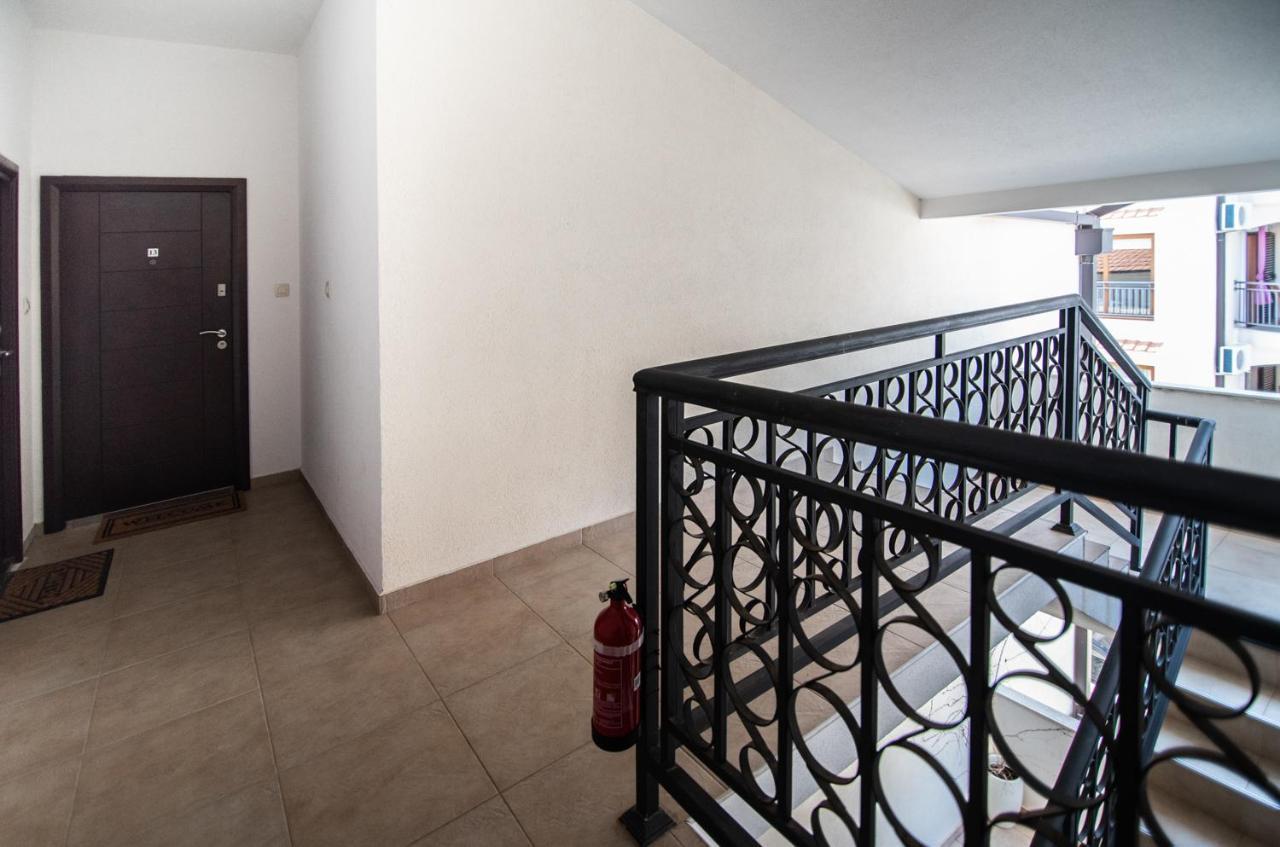 Boka Apartment Baošići Exterior foto