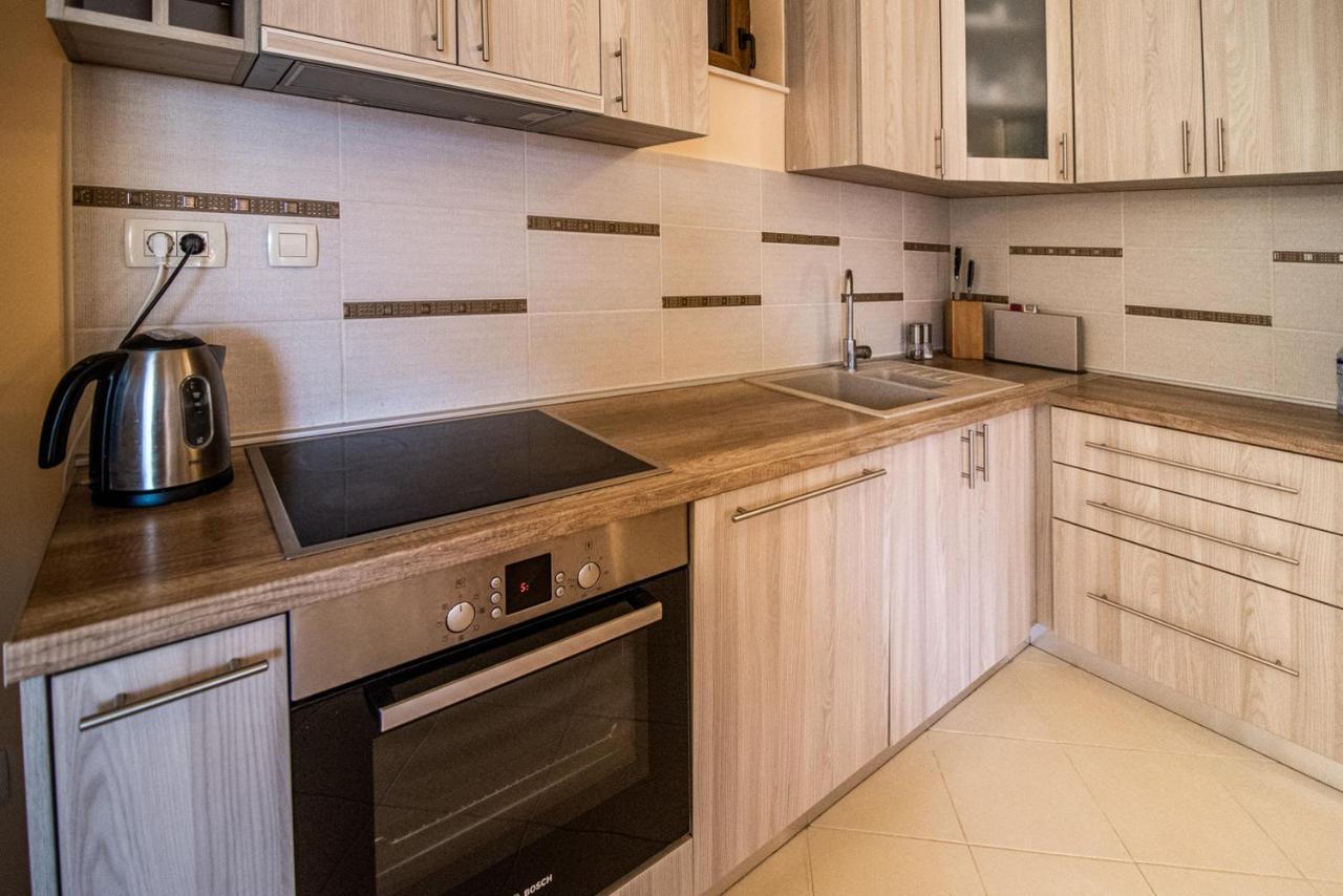 Boka Apartment Baošići Exterior foto